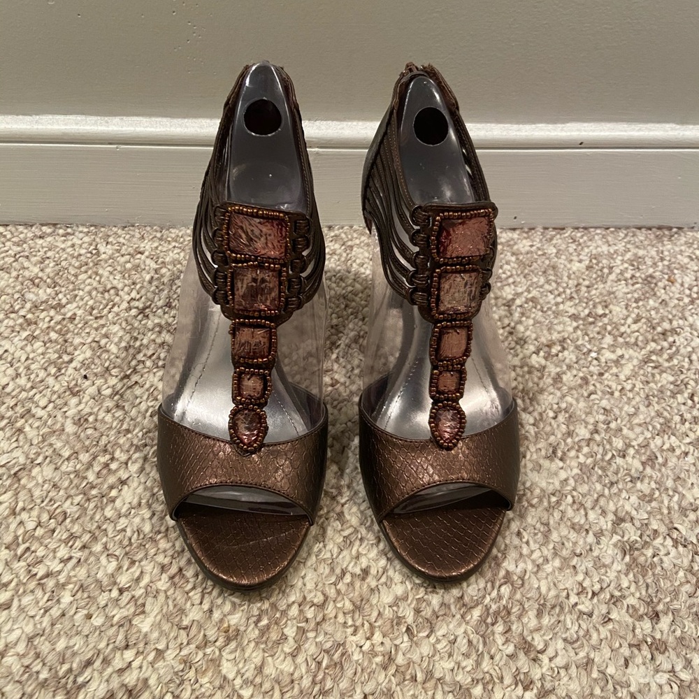 Metallic Jeweled Dress Sandals Bronze Size 8.5M Strappy Heels - Picture 2 of 7